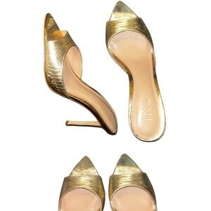 INC International Concepts gold crocodile embossed pointed toe pumps / mules